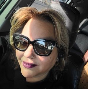 Meet your Posher, Carmen